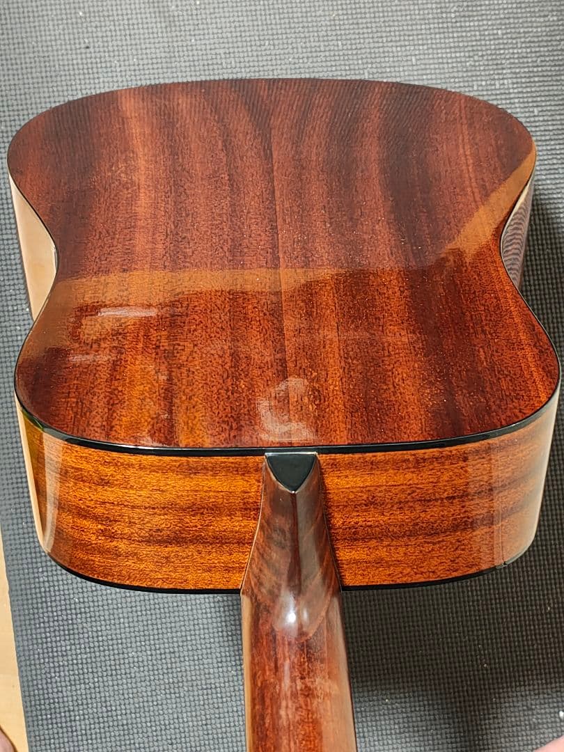 単板トップAria Dreadnought AD-28/美品