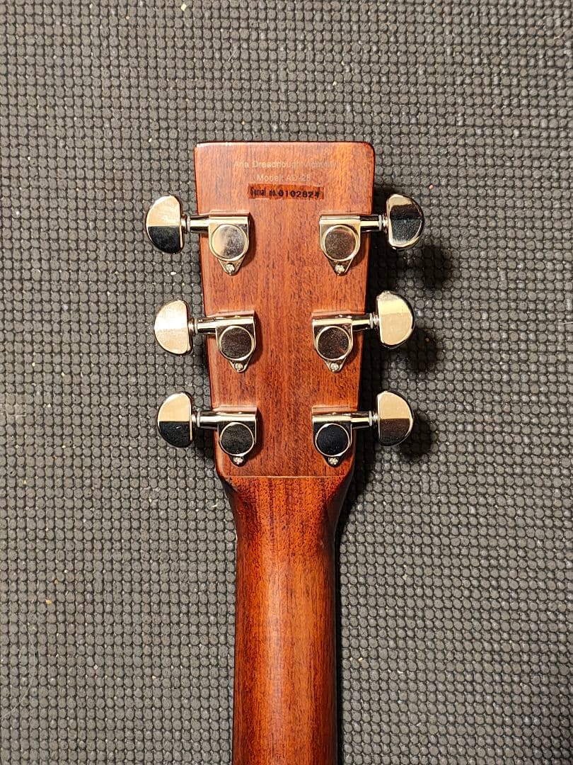 単板トップAria Dreadnought AD-28/美品