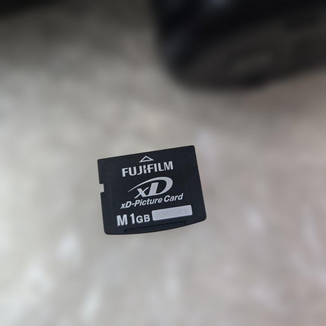 動作品　FUJIFILM FinePix BIGJOB HD-3W デジカメ