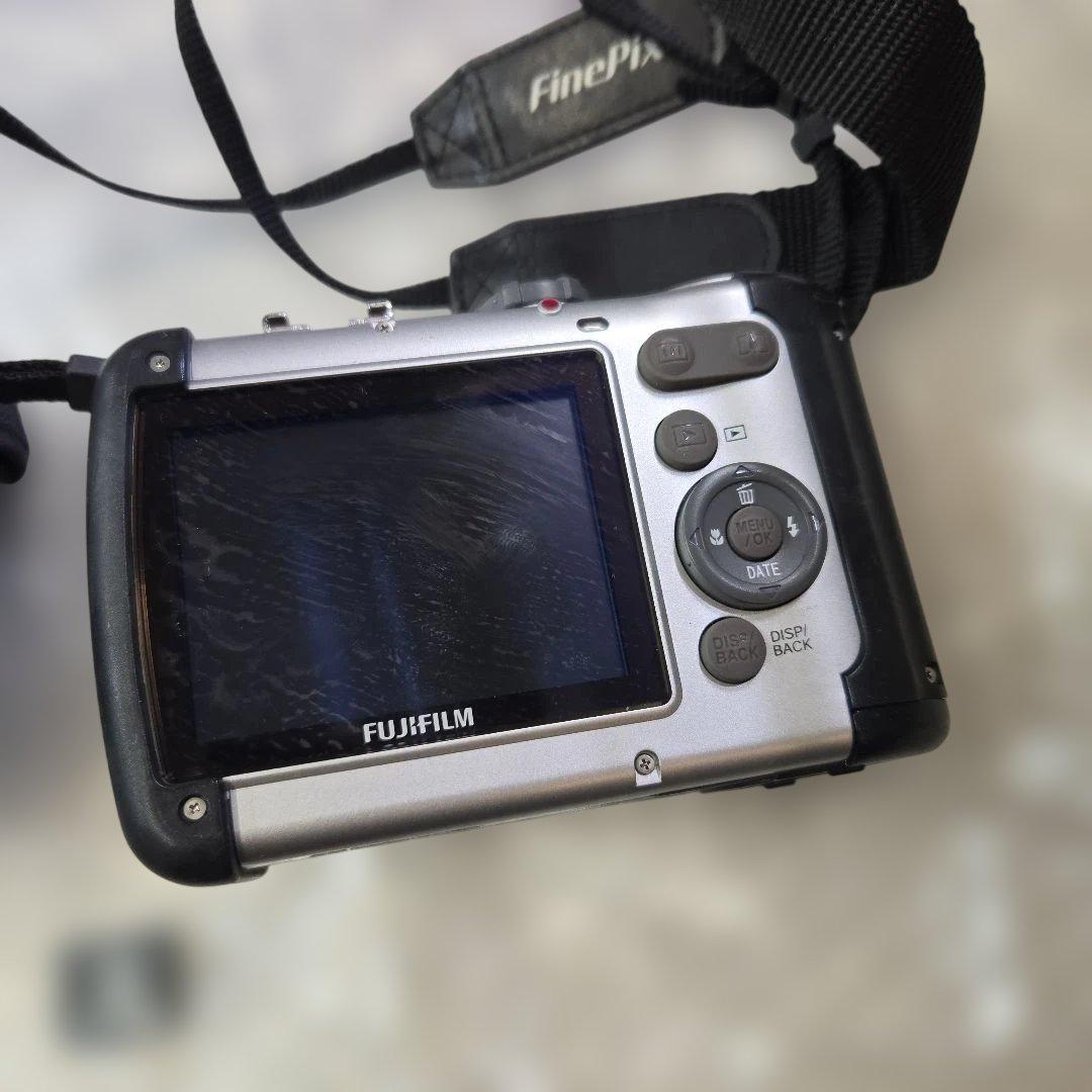 動作品　FUJIFILM FinePix BIGJOB HD-3W デジカメ