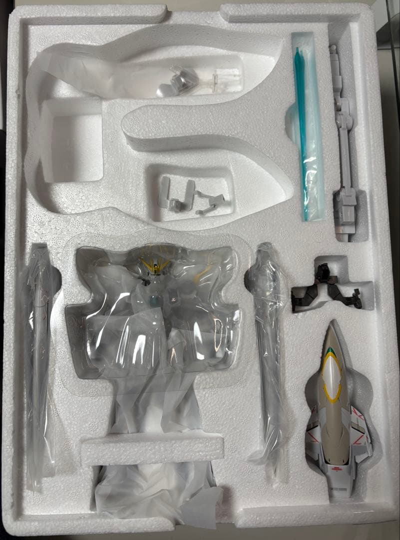 L COMPOSITE ウイングガンダム スノーホワイト プレリュード