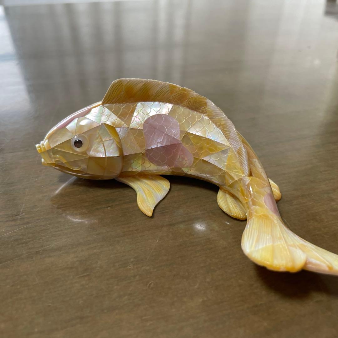 鯉　(シェル) 縁起物　値下げしました！