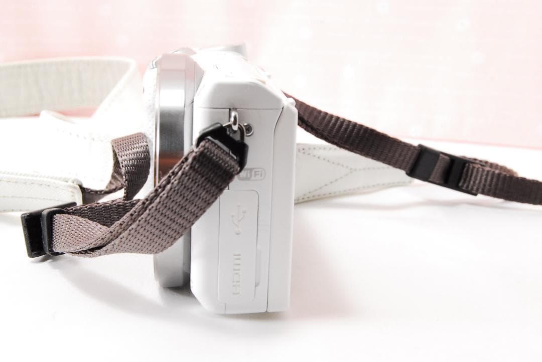 〓自撮り・スマホ転送OK♪〓SONY ソニー NEX-5R ミラーレス一眼