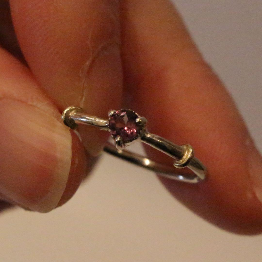 赤紫色✴︎ベキリーカラーチェンジガーネットK10小ワッカのシルバーリング10.5号