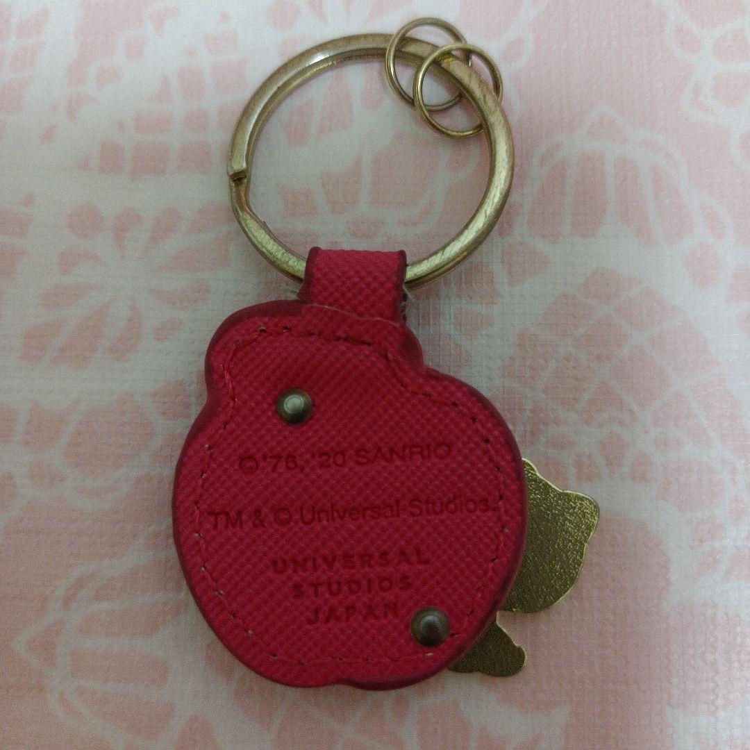 サンリオ　ハローキティ　平成レトロ　USJ限定 りんご　チャーム　キーホルダー