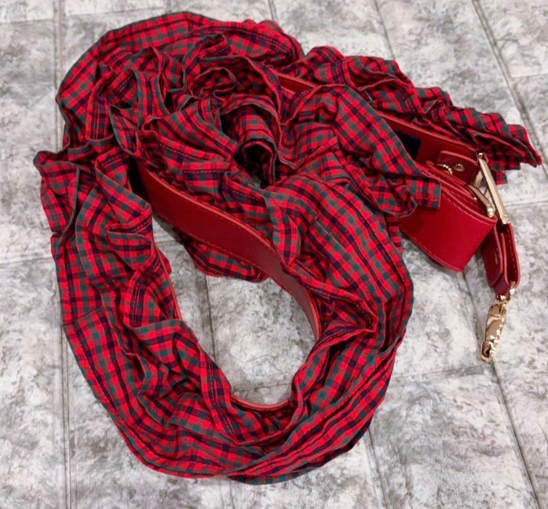 familiar Bibiy. フリルチェックストラップ