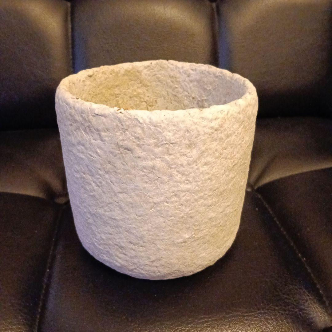 陶器製円筒形プランターカバー　観葉植物