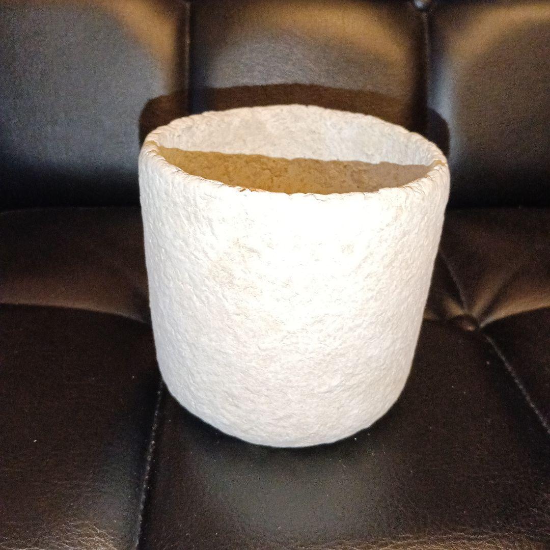 陶器製円筒形プランターカバー　観葉植物