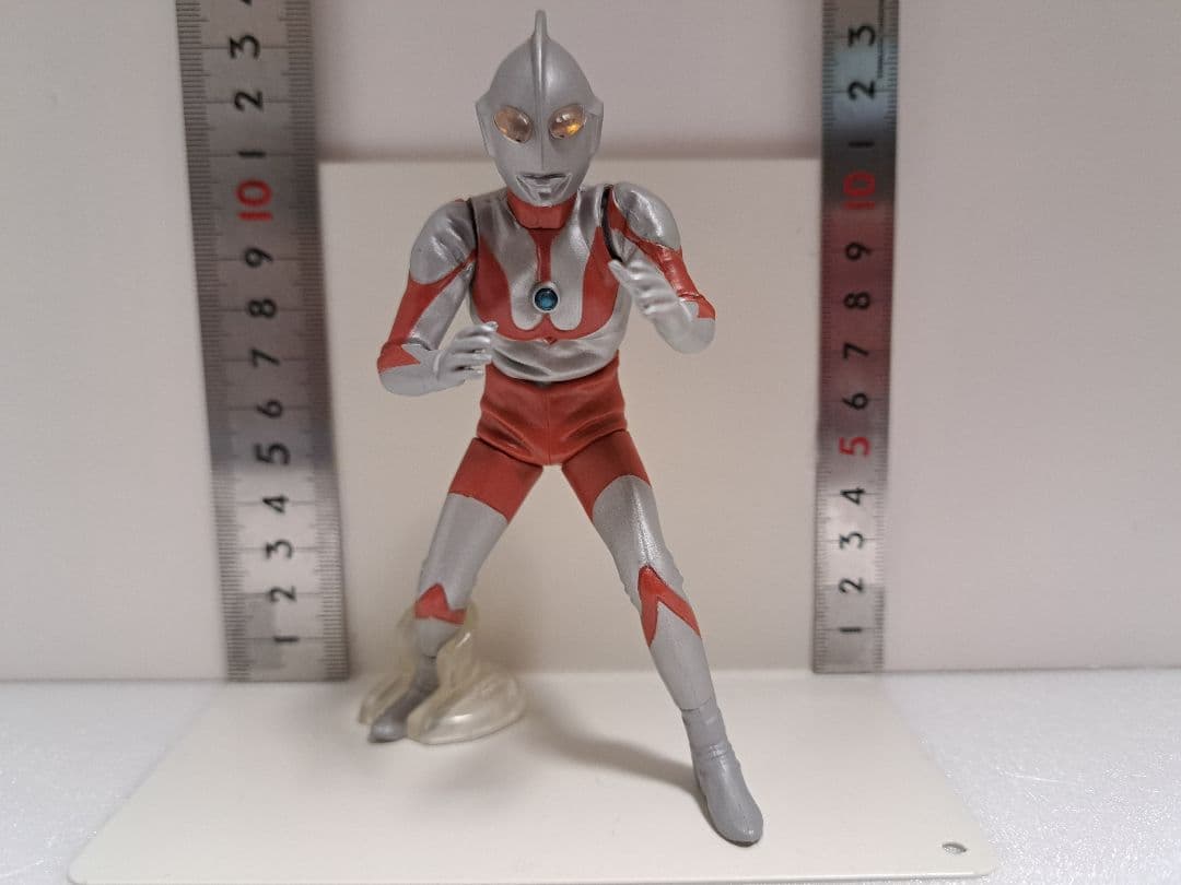バンダイアルティメットルミナスウルトラマン「戦闘ポーズ昭和編」10体まとめ売り