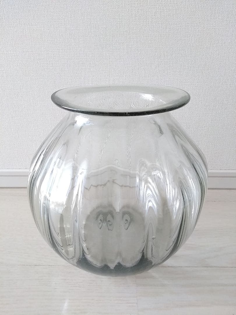 アンティーク　ガラス瓶　ボトル　フラワーボトル　花瓶