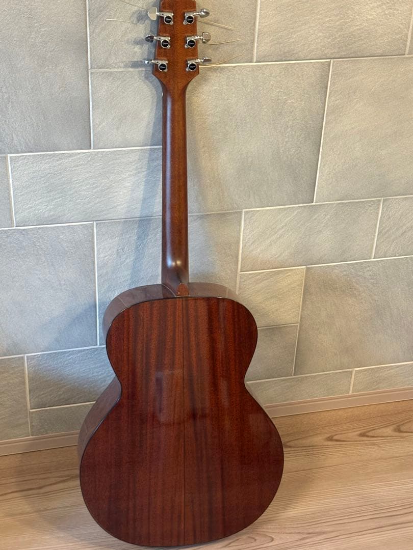 アコースティックギター　TAKAMINE TSA500