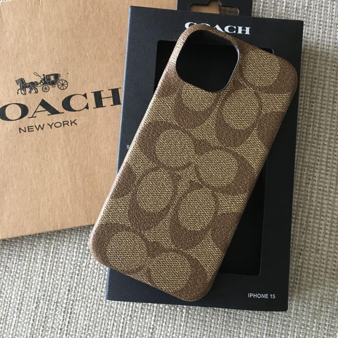 新品　COACH コーチ 定価14,300円　iPhone 15 スマホ