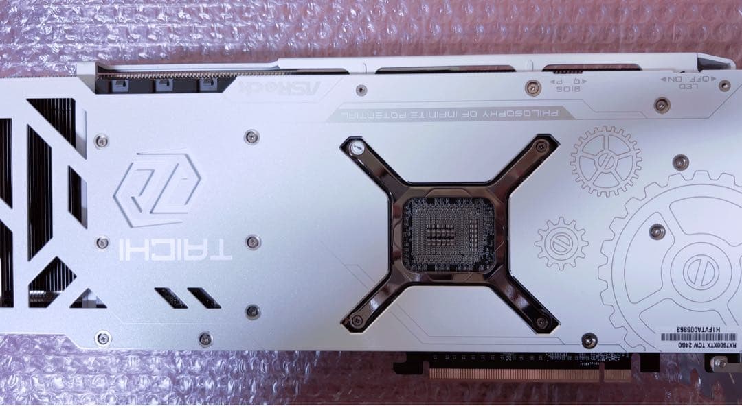 グラフィックボード・グラボ・ビデオカード RX7900XTX TAICHI White 24GB OC