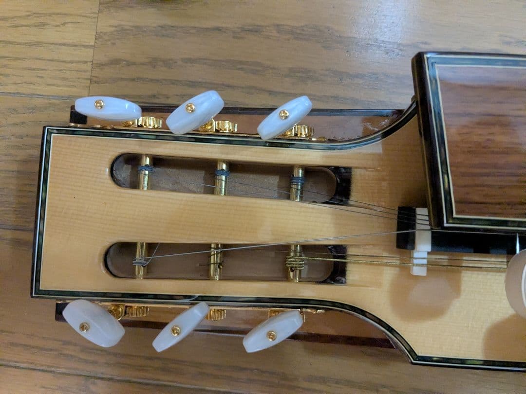 （希少品）菊八重 F28JS 大正琴 高級モデル 美品 【定価13.8万】