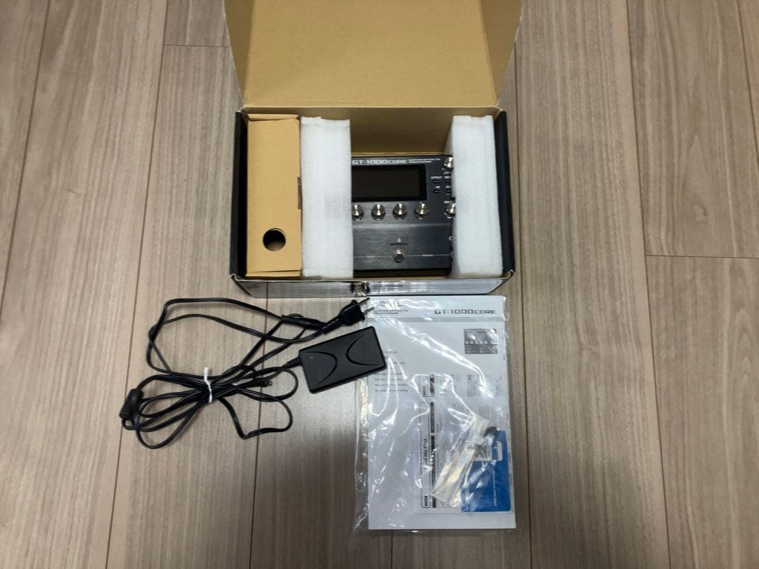 [美品]BOSS GT-1000CORE ギターエフェクター