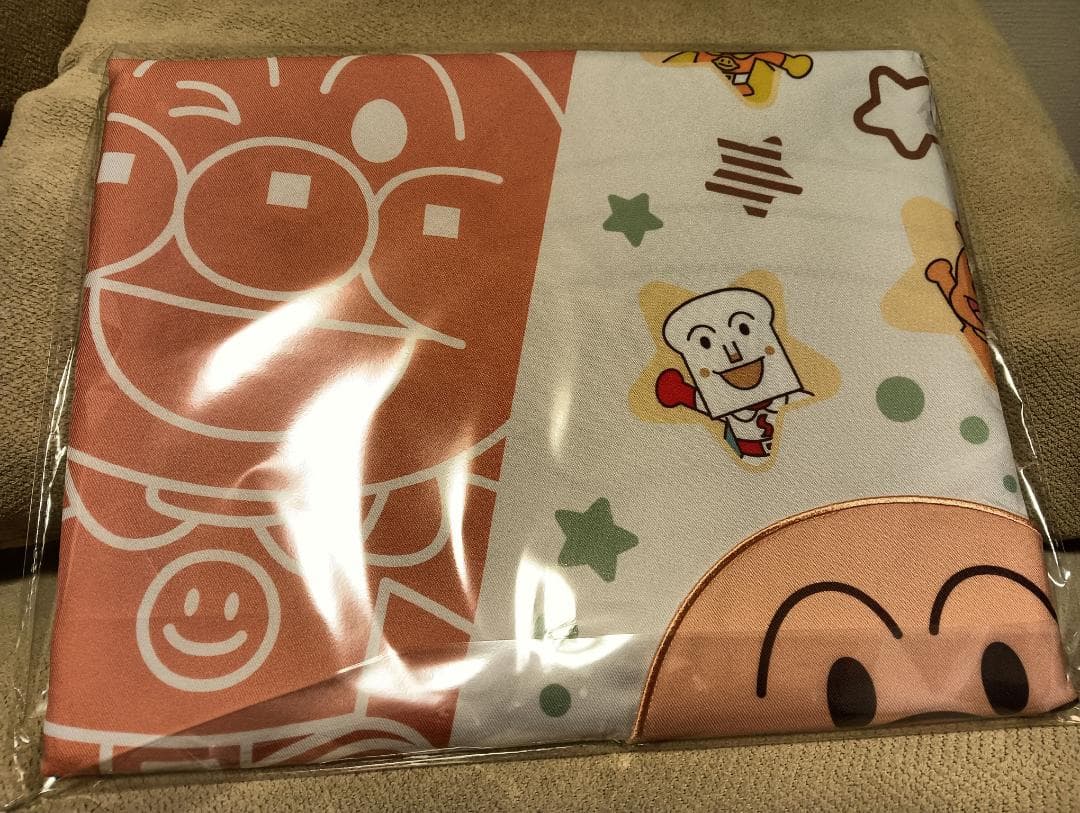 アンパンマン　新作エプロン　2枚セット　保育士エプロン