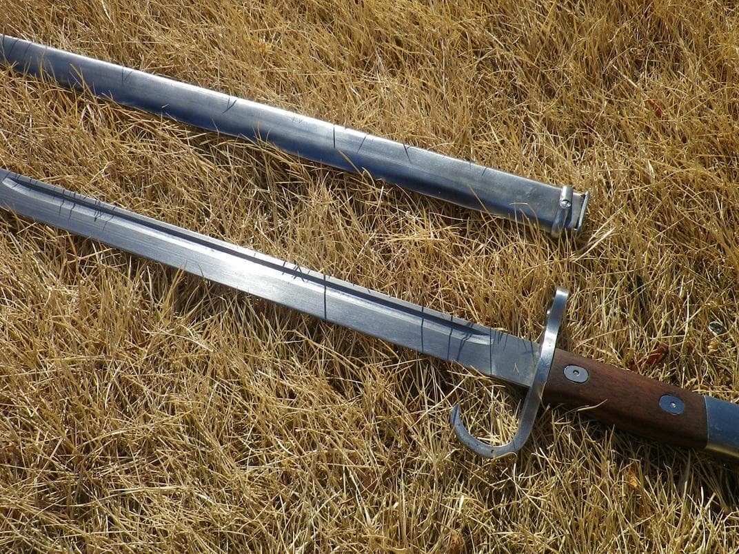 ひ*き様 三十年式銃剣　レプリカ　複製品　チタン製