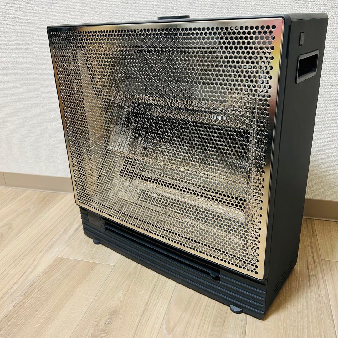 ほぼ未使用 極美品ダイキン 遠赤外線暖房機 WRH135AS-H 2024年製