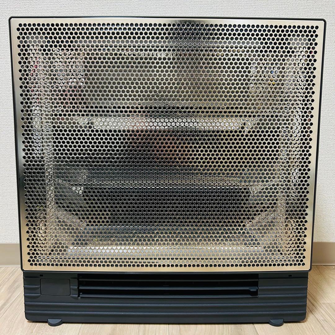 ほぼ未使用 極美品ダイキン 遠赤外線暖房機 WRH135AS-H 2024年製