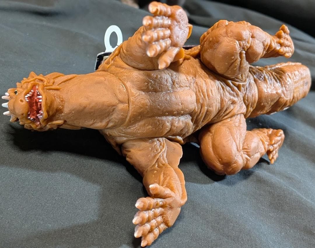 バラン＆バラゴン（バンダイ）タグ付ムービーモンスターシリーズ２体セット