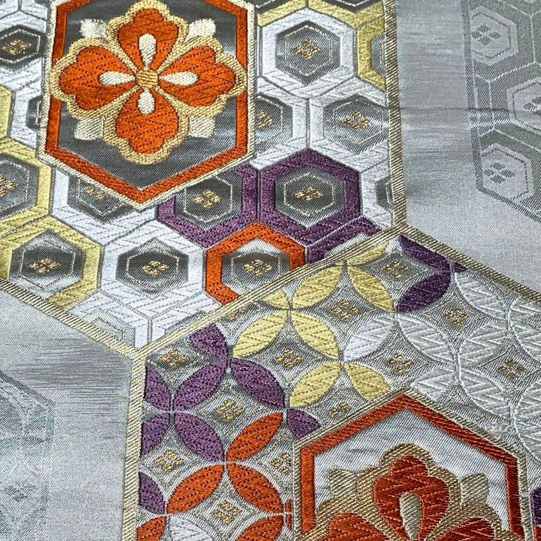 テーブルランナー　吉祥唐織　帯リメイク