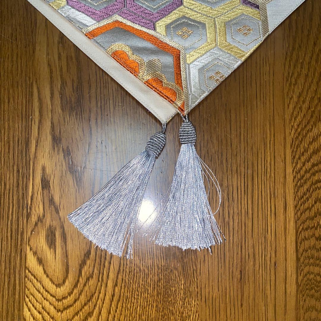 テーブルランナー　吉祥唐織　帯リメイク