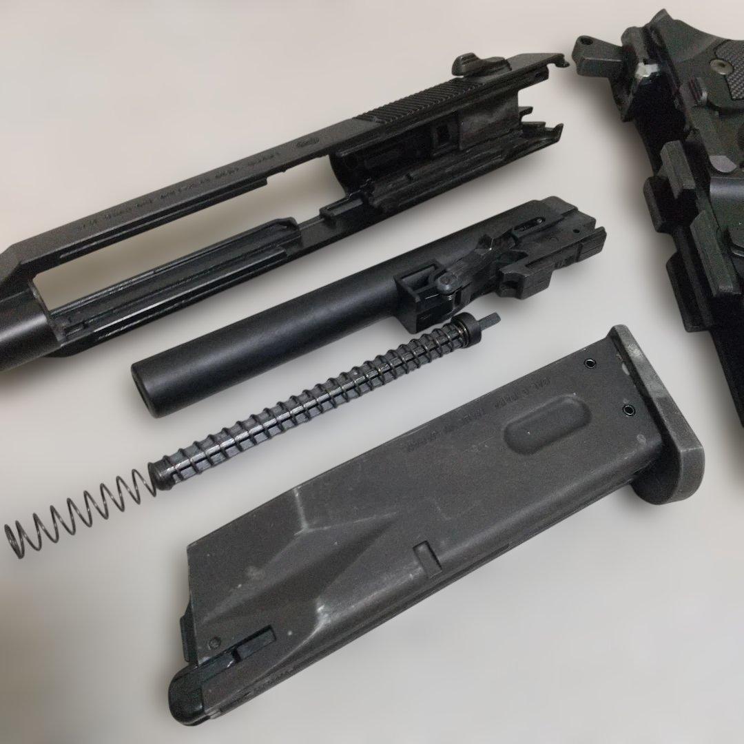 ち*ー様 東京マルイ〈ベレッタ M9A1〉ガスブロ 950g／スライド変更 U.