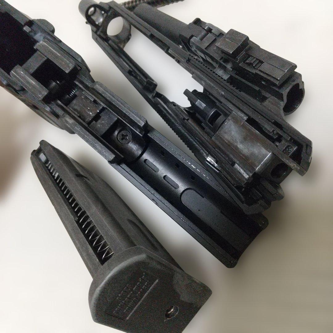 ち*ー様 東京マルイ〈ベレッタ M9A1〉ガスブロ 950g／スライド変更 U.