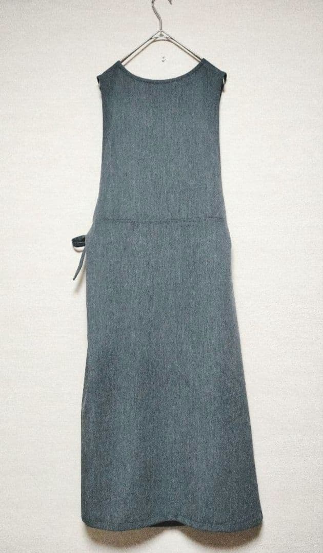 im product　巻きスカート風ロングエプロンドレス　ダークグレー