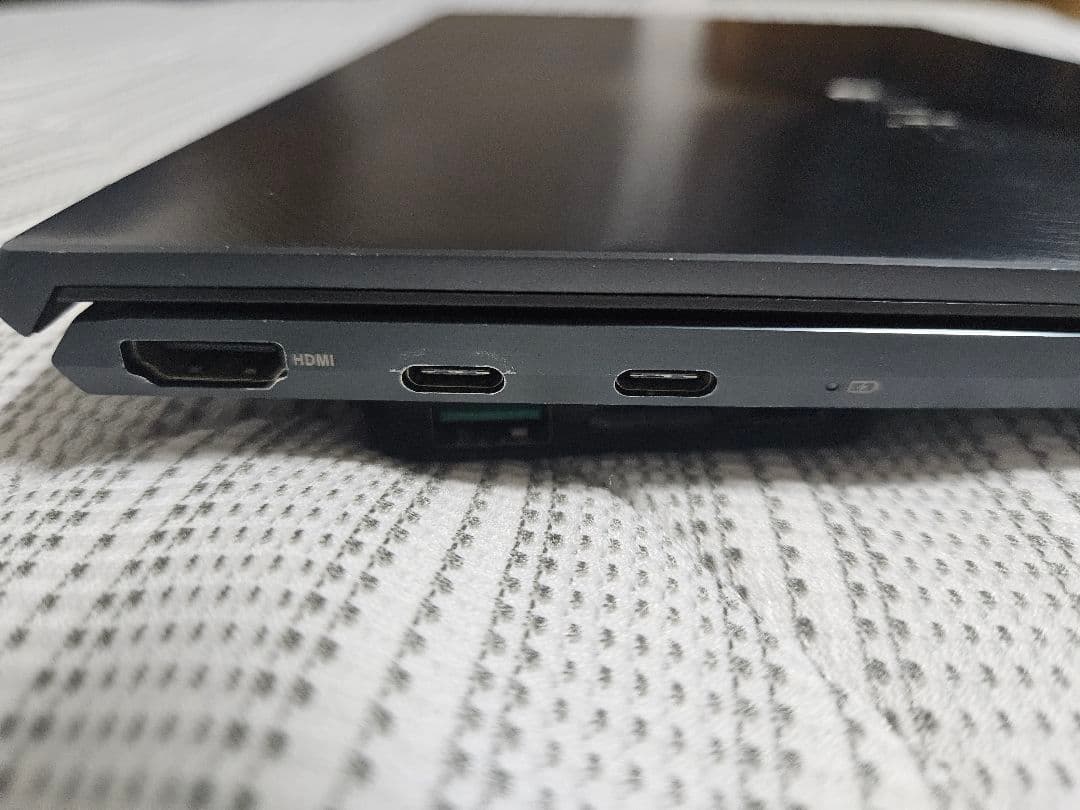 ASUS ZenBook UM425I 訳アリジャンク品