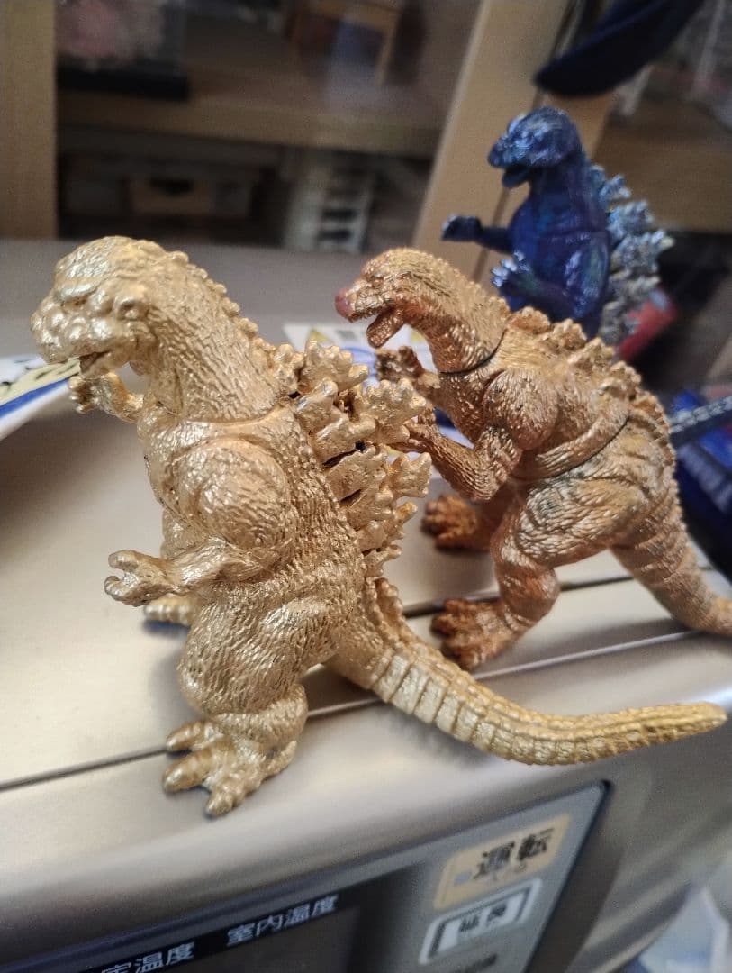 ゴジラVSデストロイア　デストロイア　フィギュア、白亜紀型キングギドラ、ゴジラ