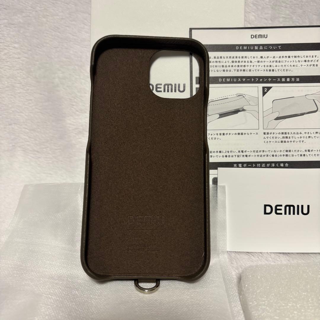 DEMIU POCHE FLAT iPhone15 エトープ
