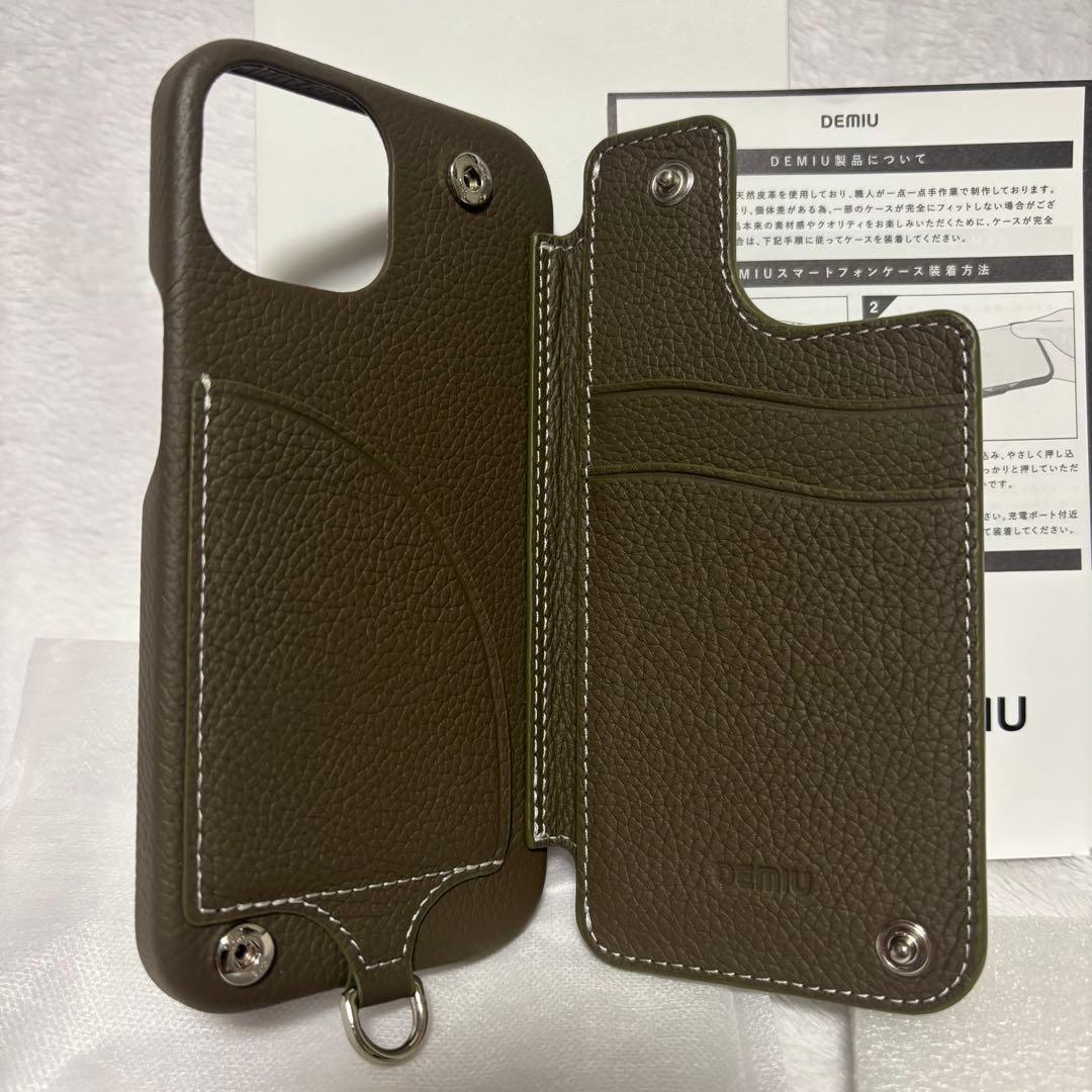 DEMIU POCHE FLAT iPhone15 エトープ