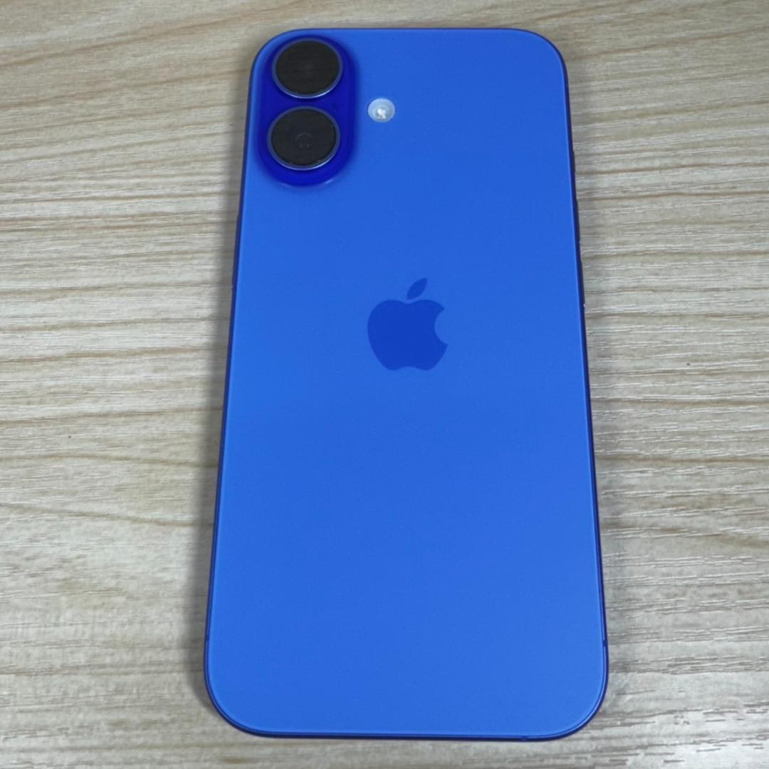 P123 SIMフリー iPhone16 128GB おまけ付き