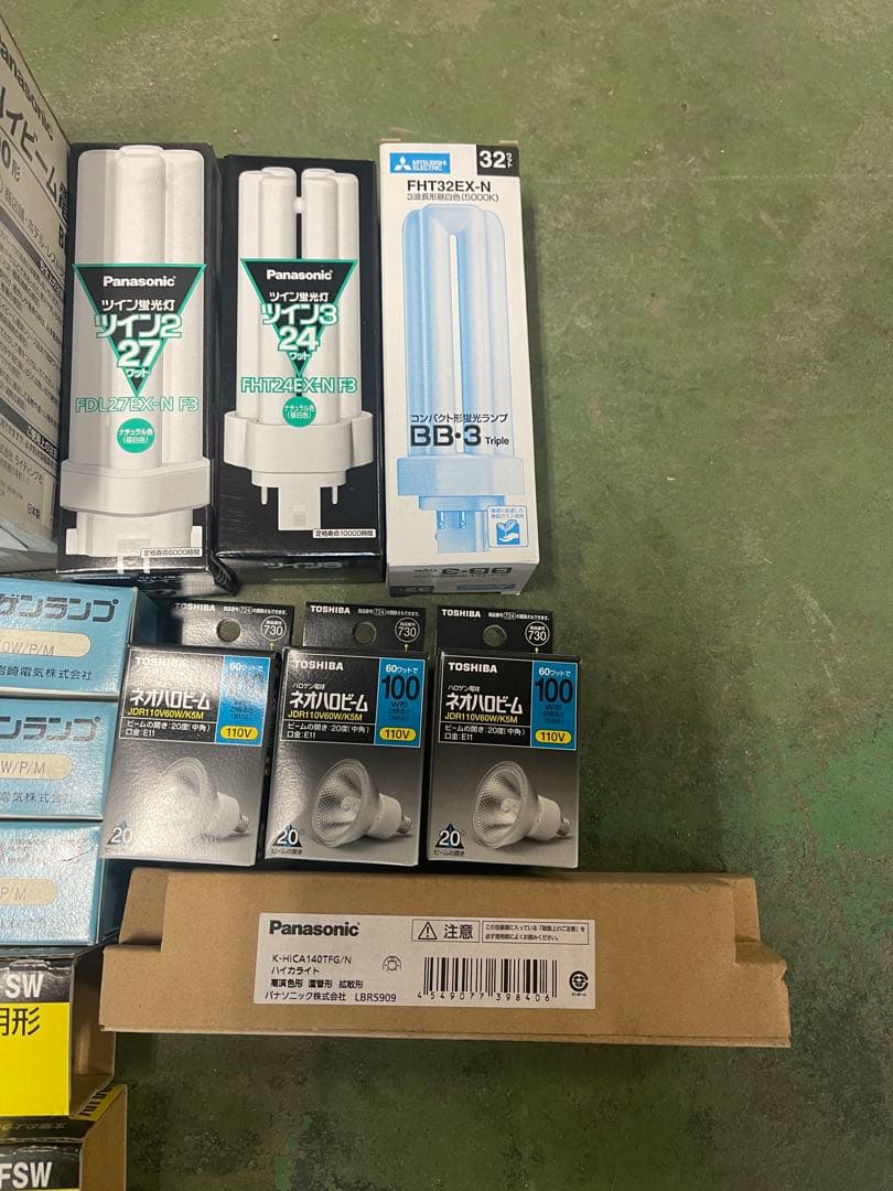 TOSHIBA Panasonic 蛍光灯・電球セット