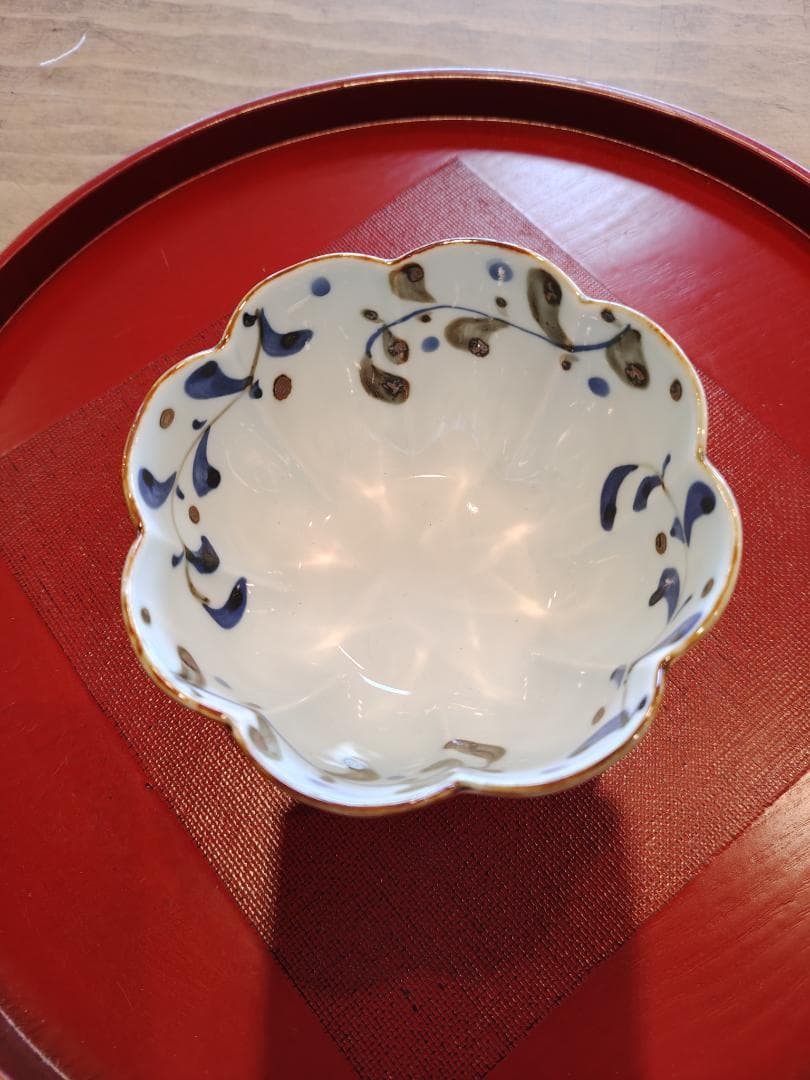 有田皓洋窯花びら型ボウル 3個セット
