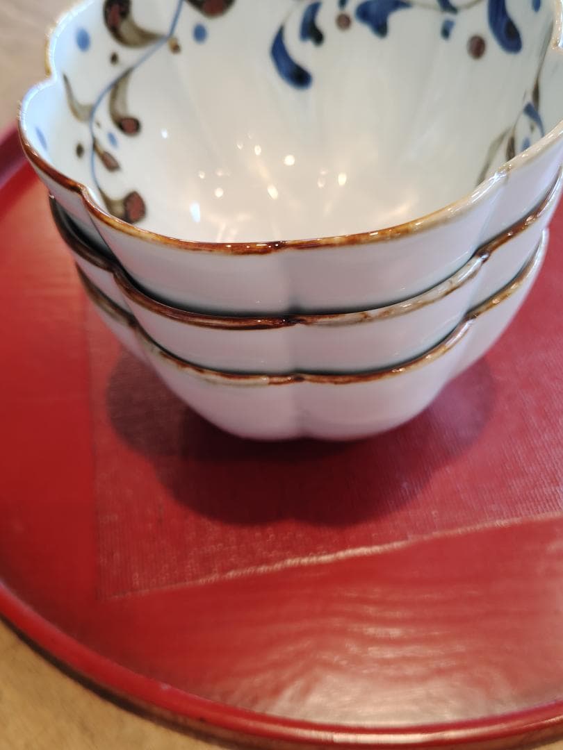 有田皓洋窯花びら型ボウル 3個セット