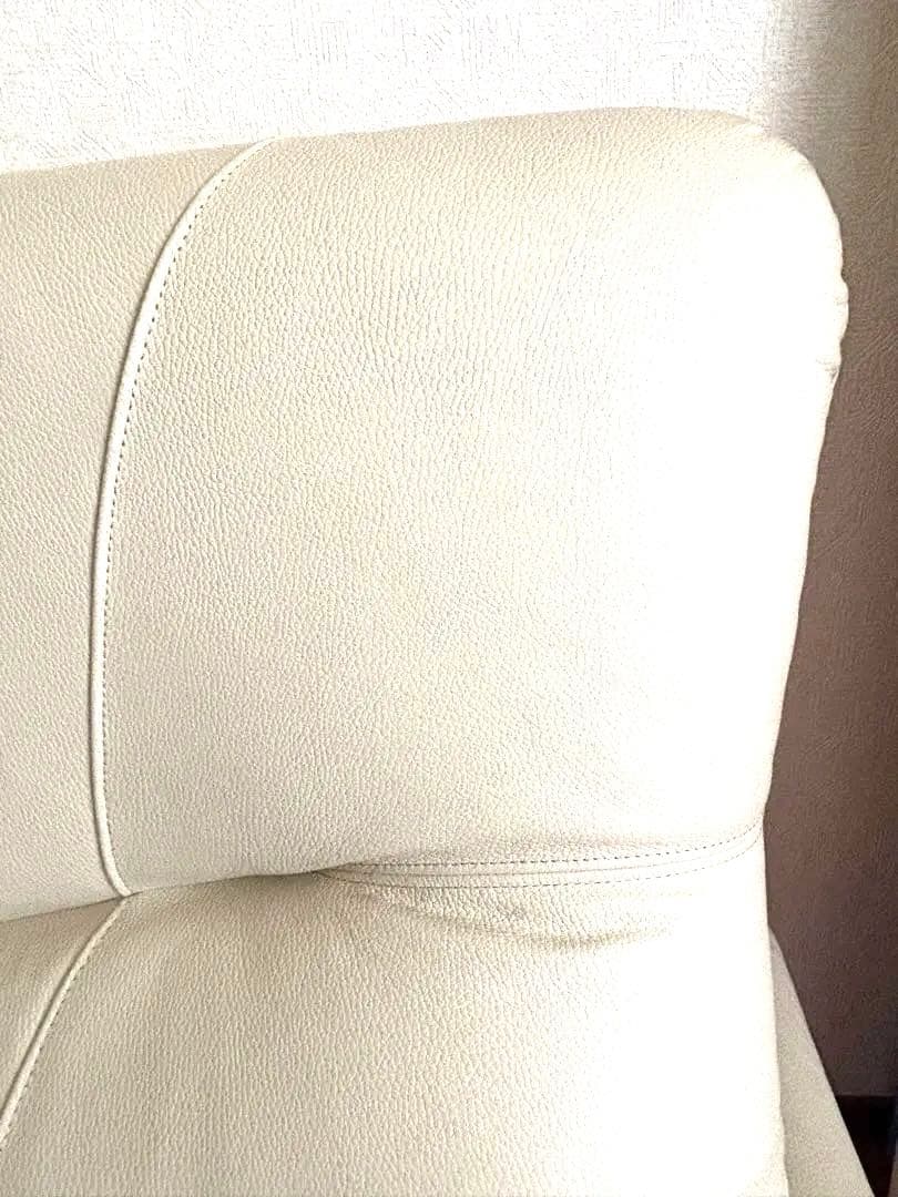 再出品❗️大幅値引き‼️本革ホワイトレザーほぼ未使用ソファ2人掛け