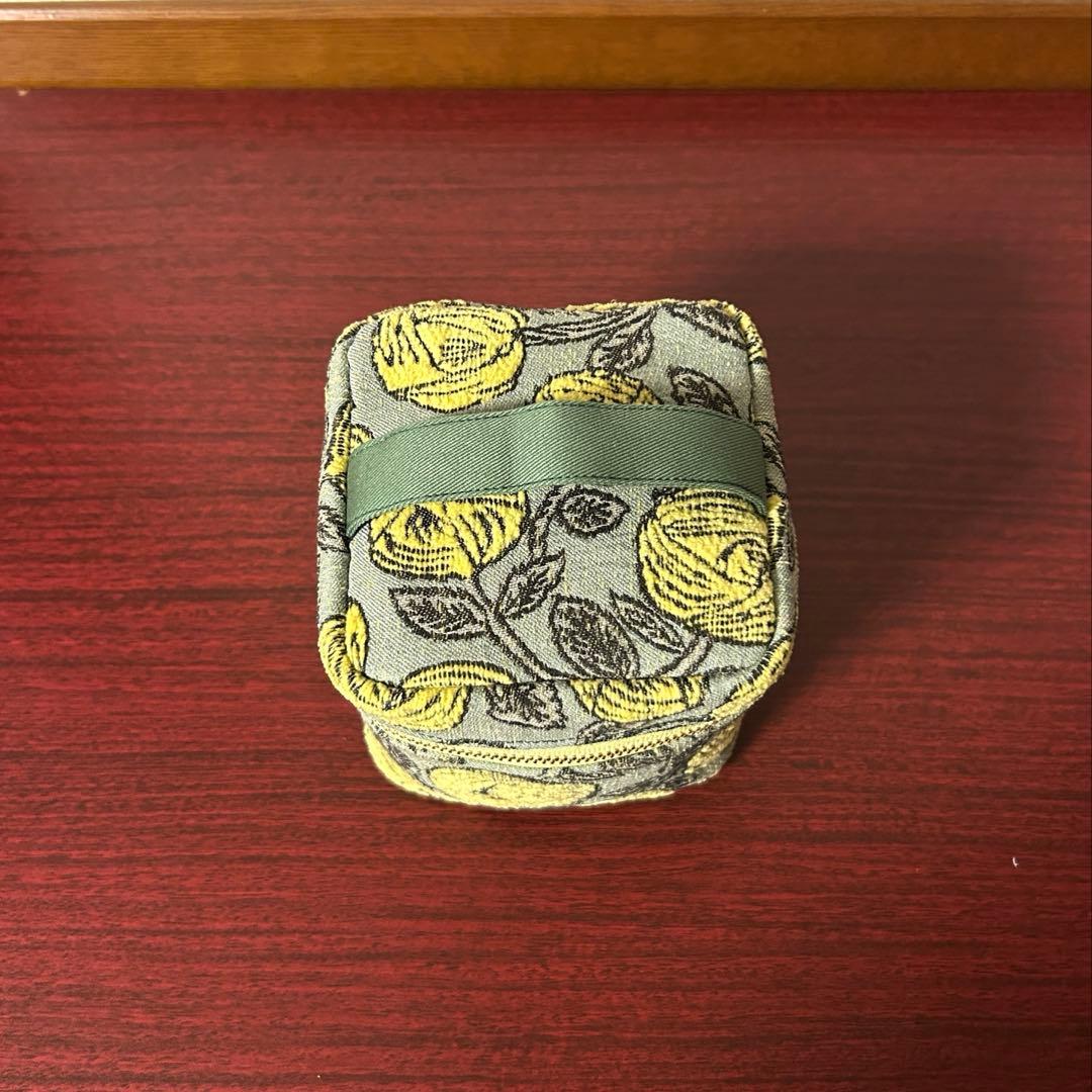 ミナペルホネン rosy ポーチ (１点のみ)