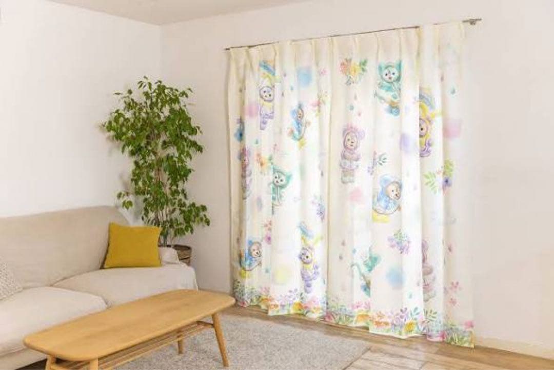 ディズニー　ダッフィーフレンズ　カーテン　ビューティフルレイニーデイズ