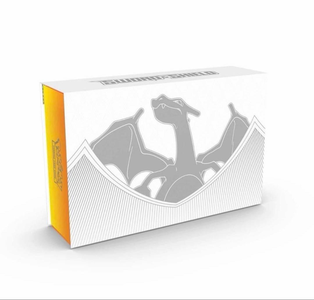 海外 ウルトラプレミアムコレクション リザードン