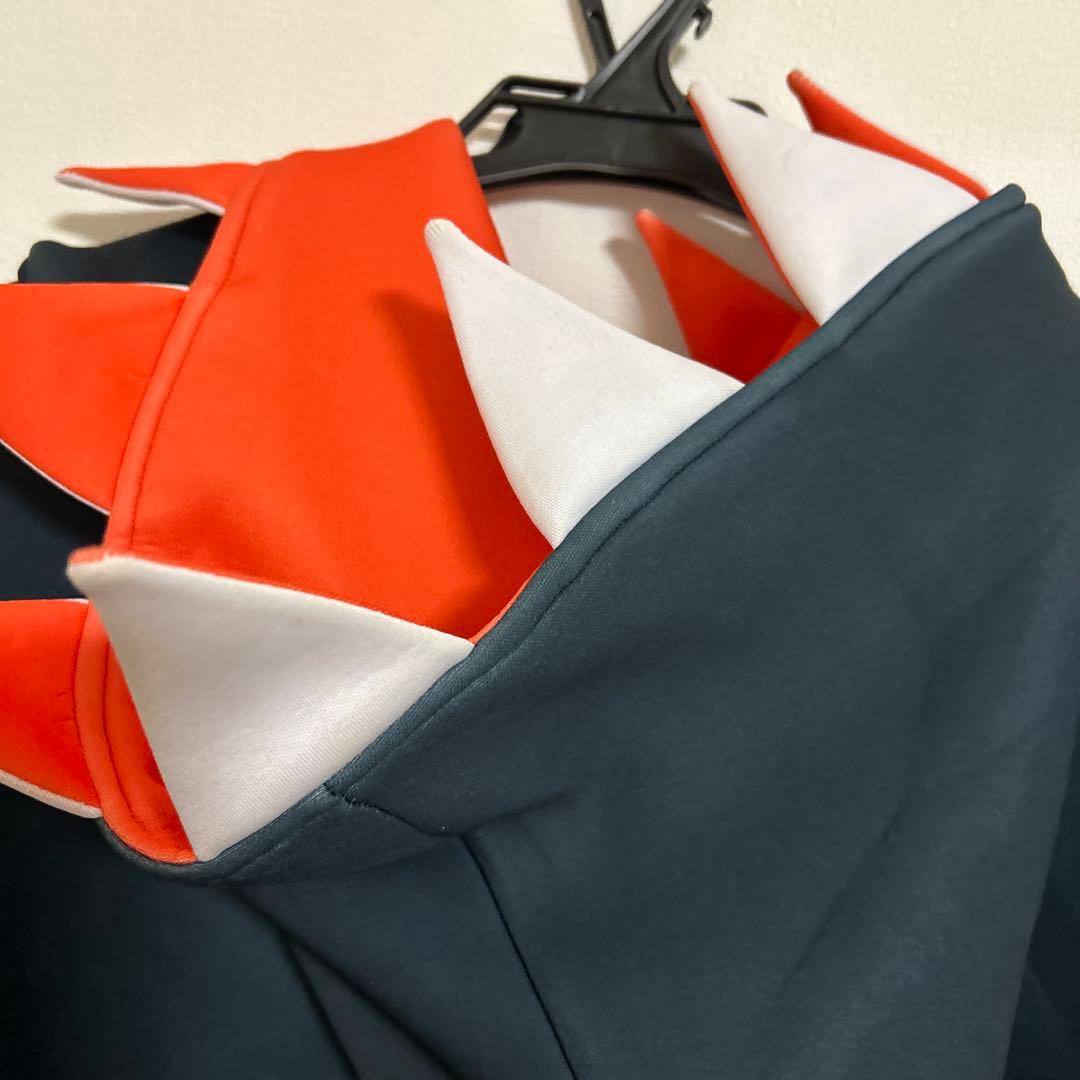 ポケモン剣盾 キバナ パーカー Lサイズ ポケモンセンター