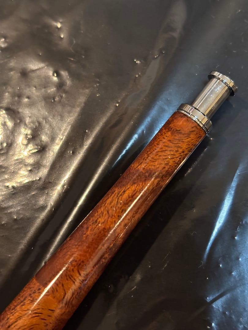 御蔵島桑 根杢 瘤杢 拭き漆仕上げ 木軸 ボールペン