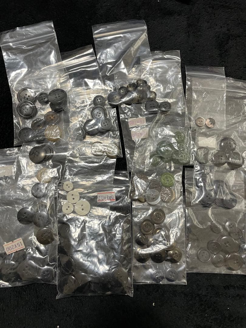 レトロボタン（69）