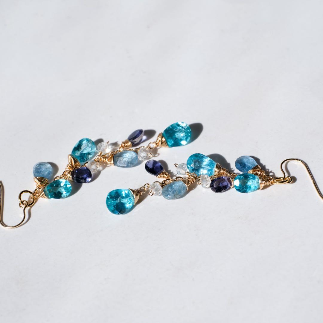 14kgfシーブルーアパタイト・サンタマリアアクアマリンピアス/イヤリング