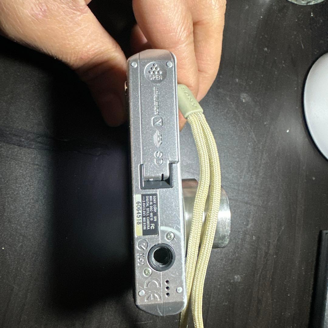 【美品・動作確認済】SONY Cyber-shot シルバーDSC-W610