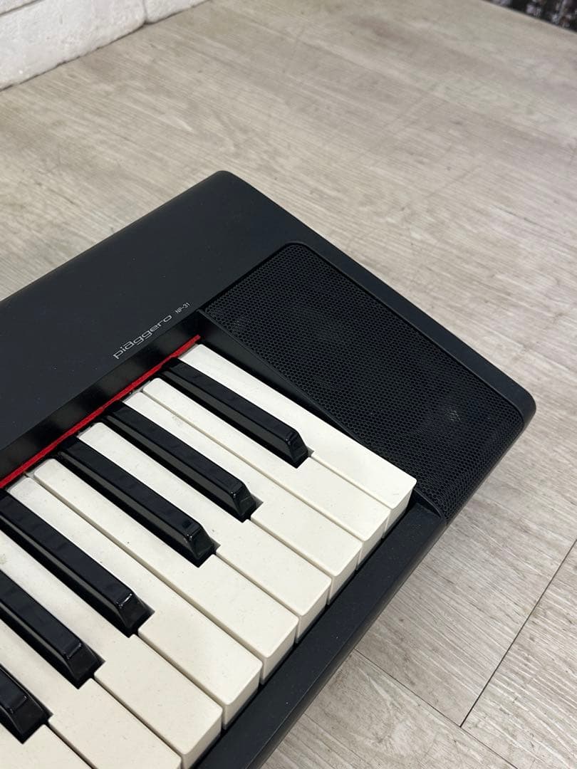 【東京都23区配送無料】ヤマハ　電子　ピアノ　キーボード　NP-31 デジタル