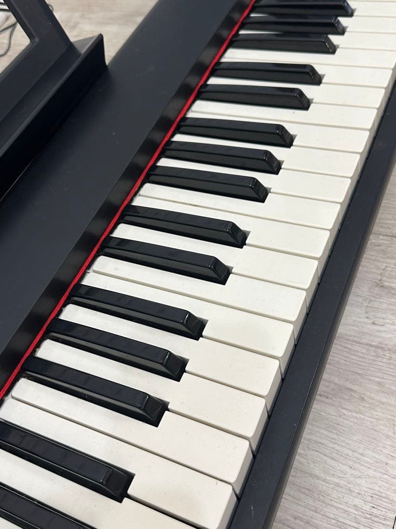 【東京都23区配送無料】ヤマハ　電子　ピアノ　キーボード　NP-31 デジタル