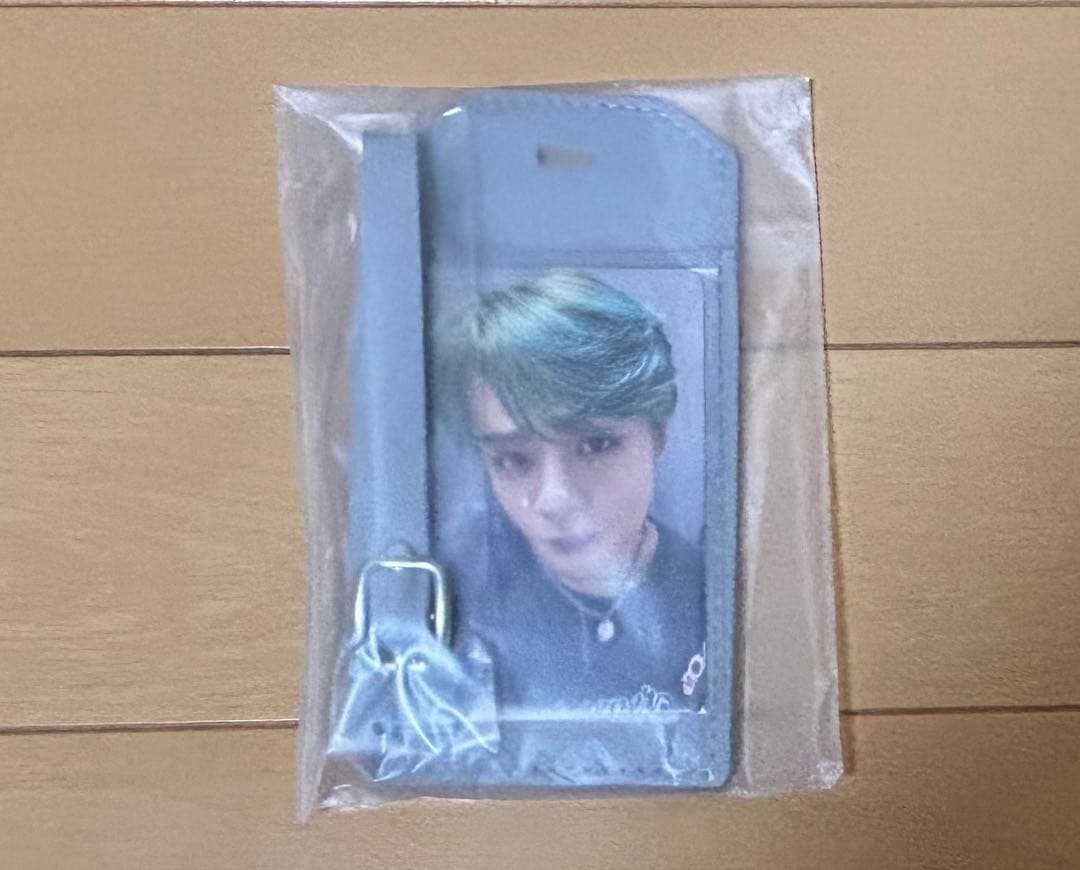 JO1 鶴房汐恩 チュララ