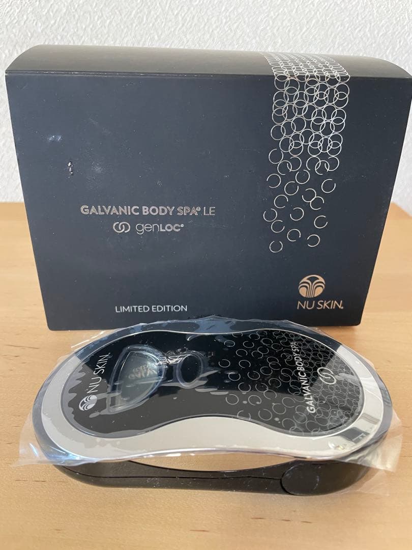 NU SKIN 限定版　ガルバニックスパ